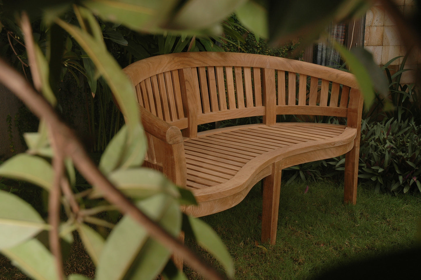 Curve Extra Thick Bench