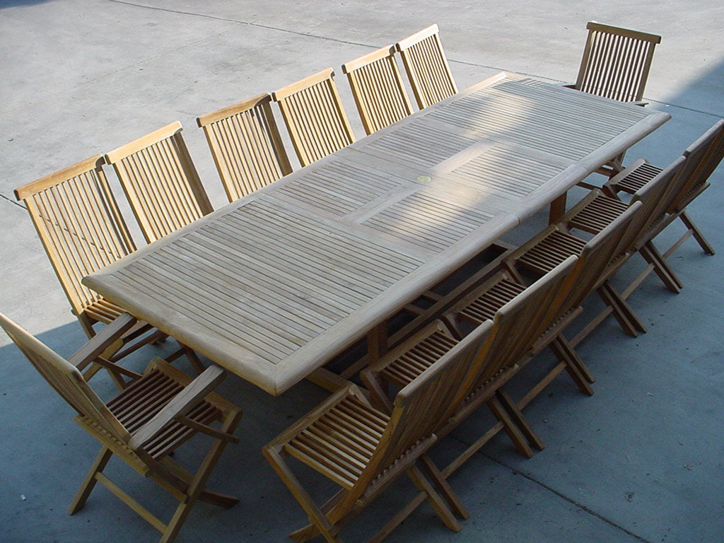 SET-32 Valencia Classic 15-pc Dining Table Set