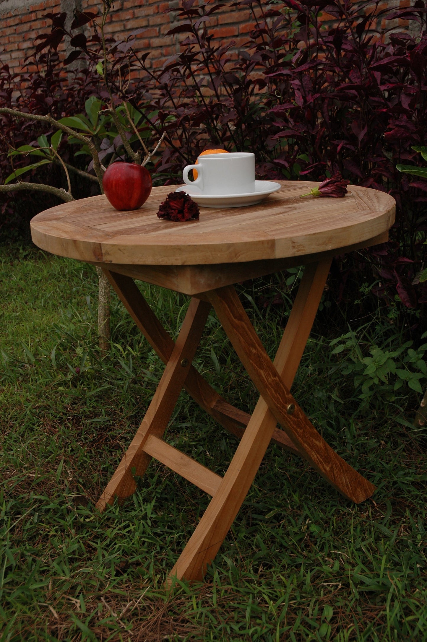 Bahama 20" Mini Side Round Folding Table
