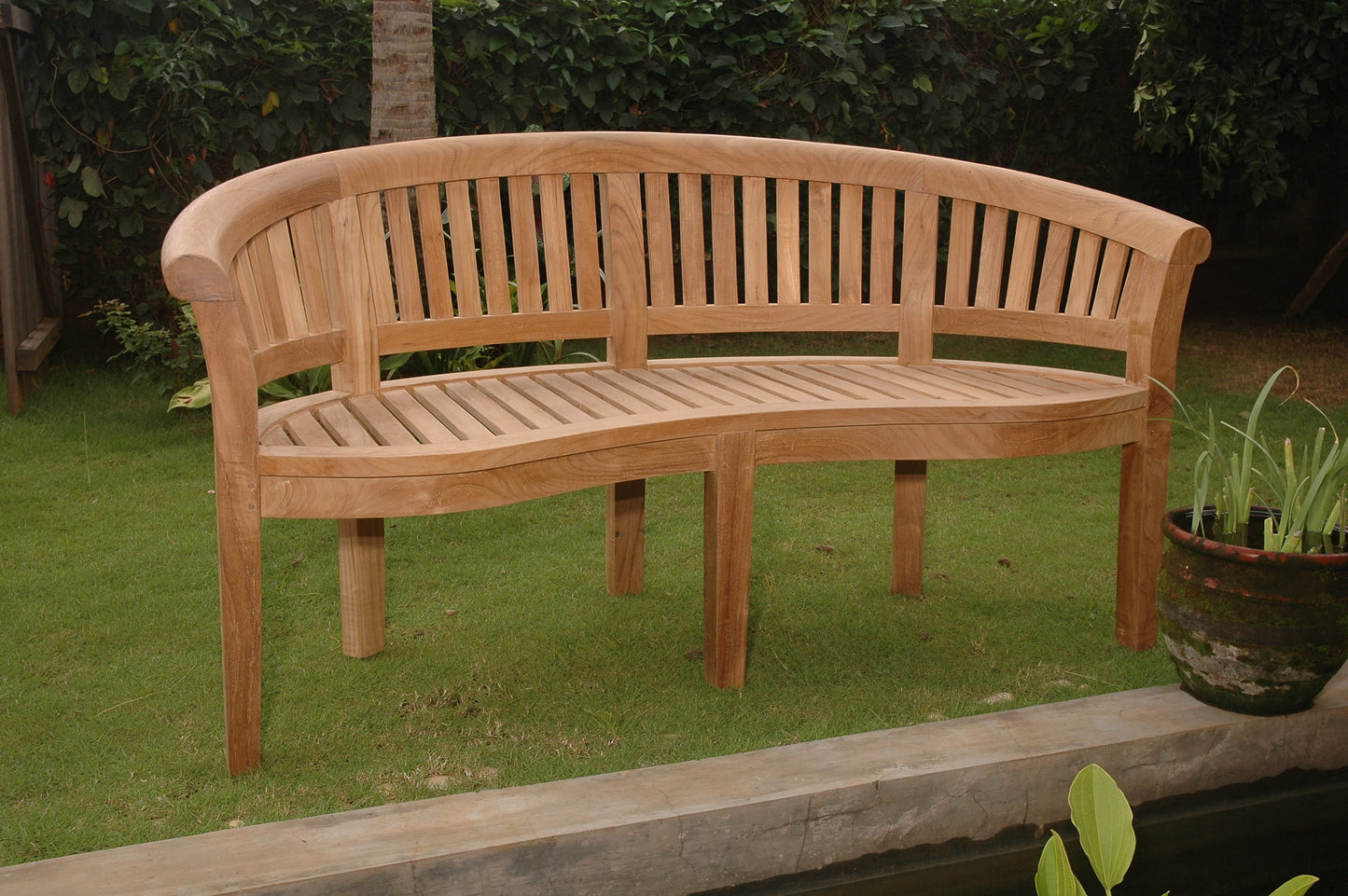 Curve Extra Thick Bench