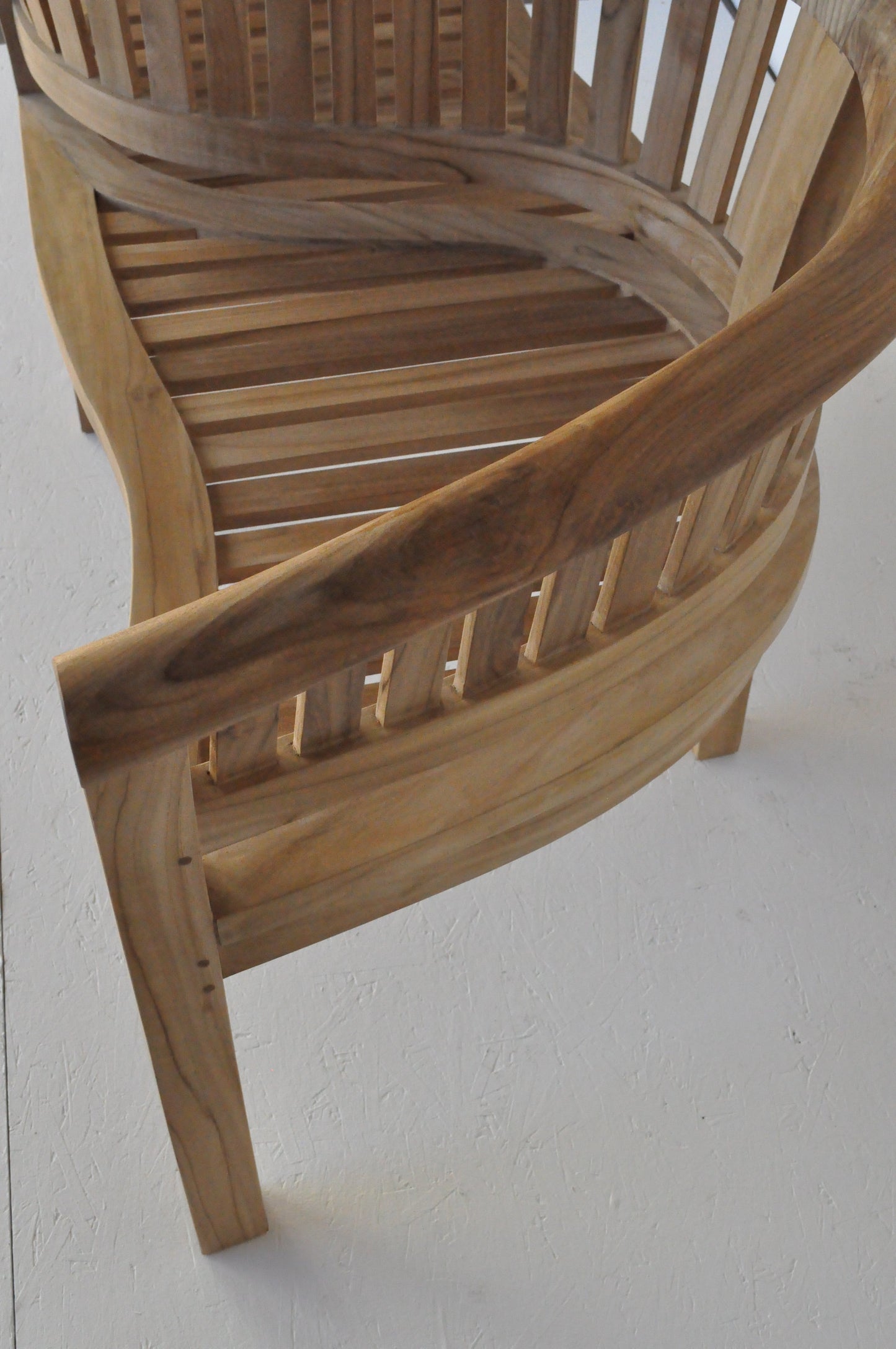 Curve Love Seat Bench